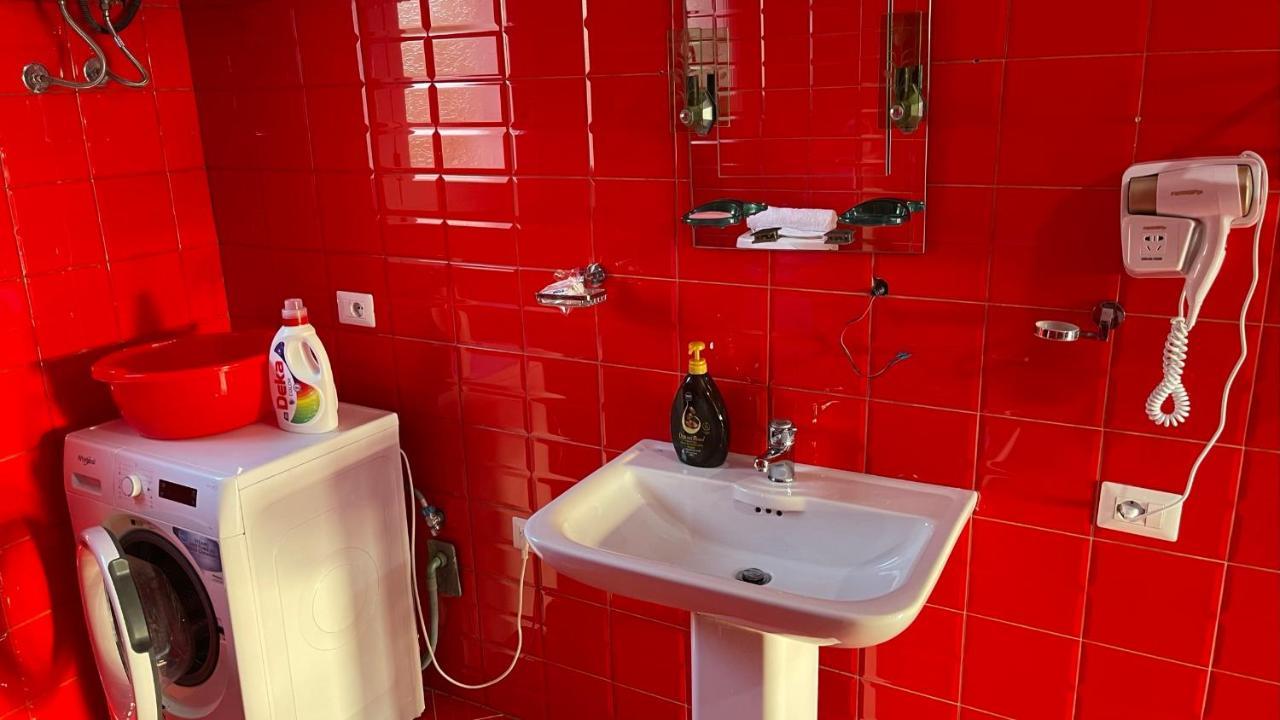 Azure Apartments By Kondo Stays Vlorë Extérieur photo