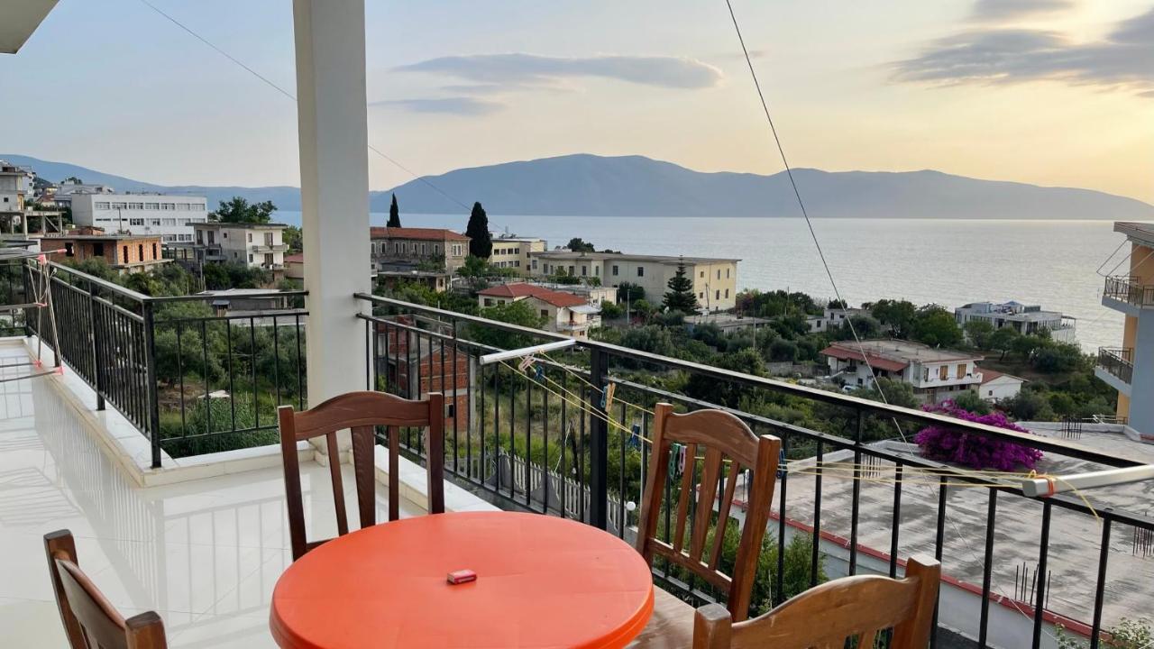Azure Apartments By Kondo Stays Vlorë Extérieur photo
