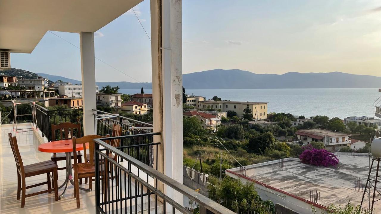 Azure Apartments By Kondo Stays Vlorë Extérieur photo