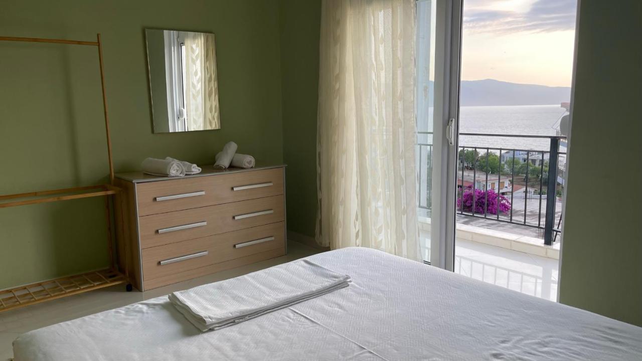 Azure Apartments By Kondo Stays Vlorë Extérieur photo