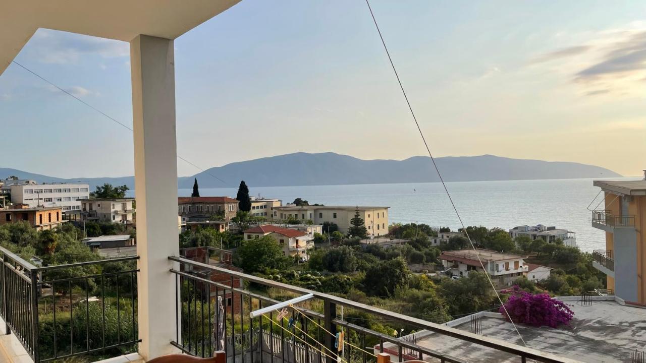 Azure Apartments By Kondo Stays Vlorë Extérieur photo